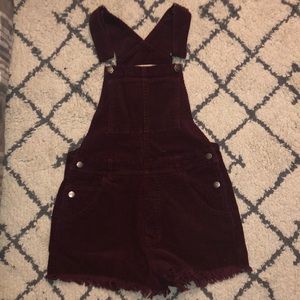 Brandy Melville overalls!!